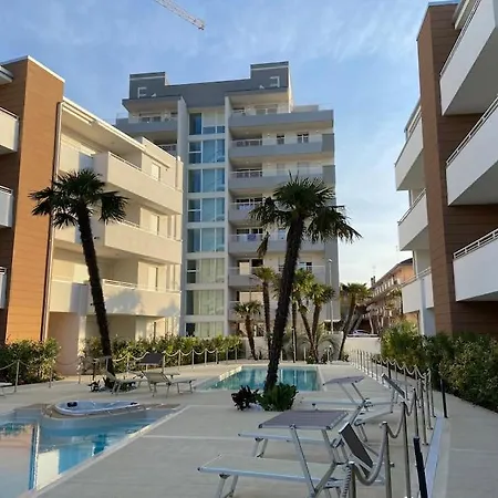 Fronte Piscina Apartment *