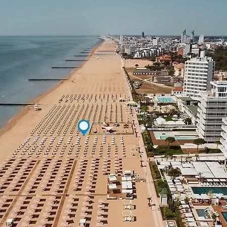 Apartment Fronte Piscina Lido di Jesolo